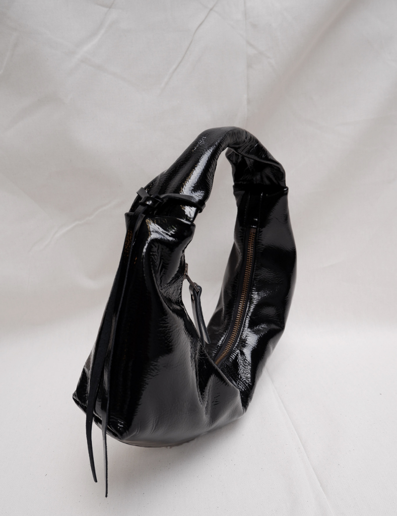 Slouchy Shoulder Bag crushed patent black - Ferent Bags