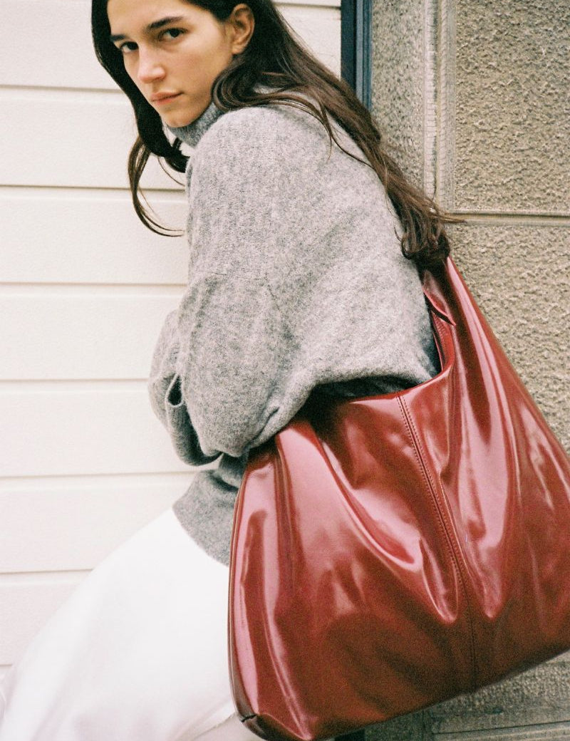 XL Crossbody Bag glossy maroon - Ferent Bags