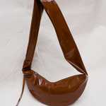 Banana bag XS glossy brown - Ferent Bags 