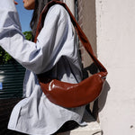 Banana bag XS glossy brown - Ferent Bags 