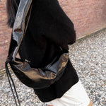 Banana bag XS crushed patent black - Ferent Bags 