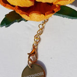Charm de piel flor Mudan mostaza