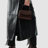 Mini 2.0 honey mahogany semi patent leather
