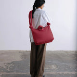 Ona Pro Soft Bag cherry red