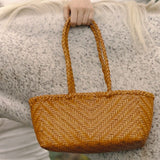 Picnic saffron