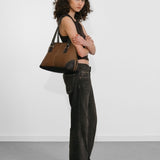 Vera's brown