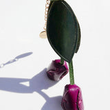 Charm de piel Tulipán burdeos