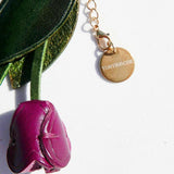 Charm de piel Tulipán burdeos