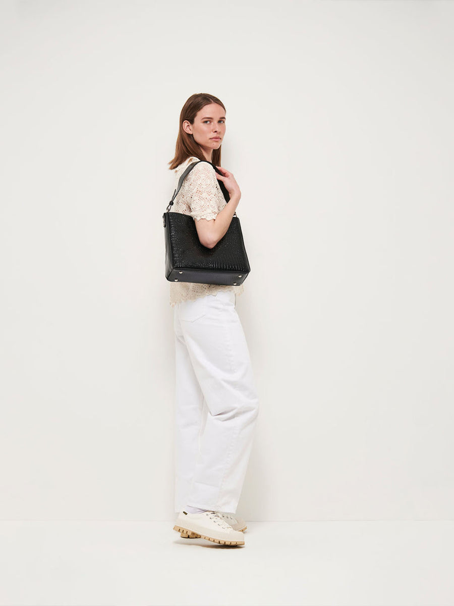 Amble Trace black
